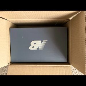Brand new never worn new balance
